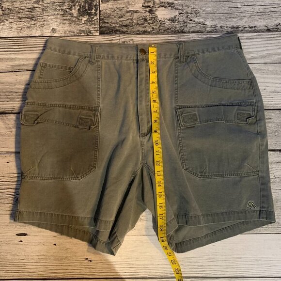 Vintage Misty Mountain Cargo Utility Shorts - Picture 8 of 9